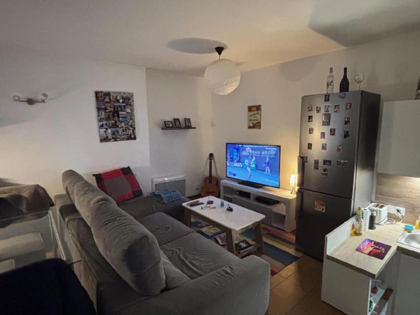 thumbnail of estate's photo