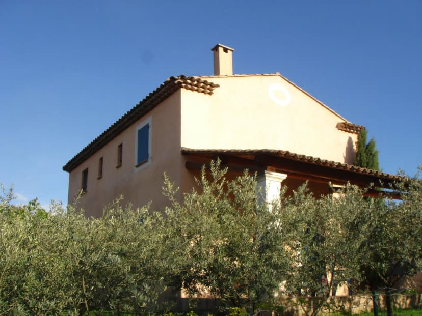 thumbnail of estate's photo