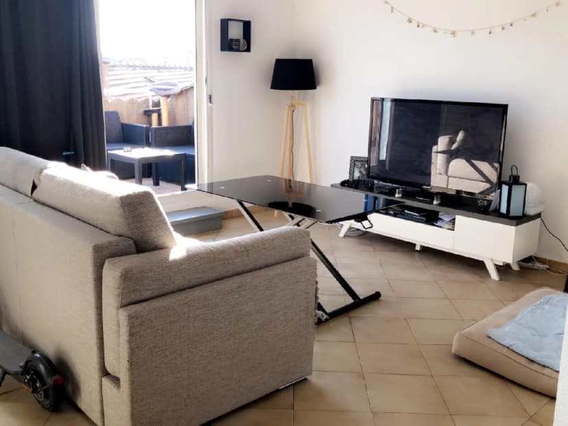 thumbnail of estate's photo