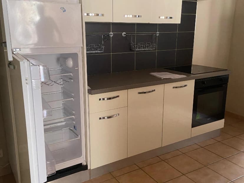 thumbnail of estate's photo