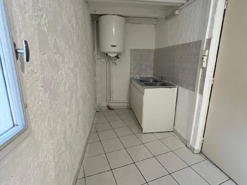 thumbnail of estate's photo