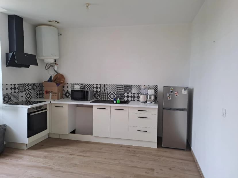 thumbnail of estate's photo