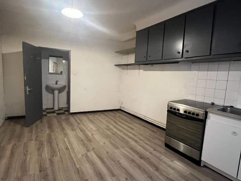 thumbnail of estate's photo