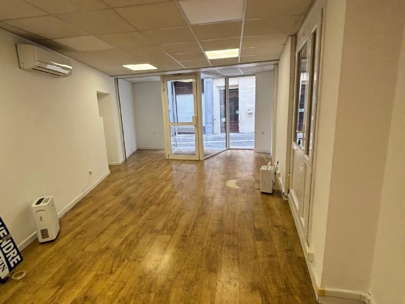 thumbnail of estate's photo